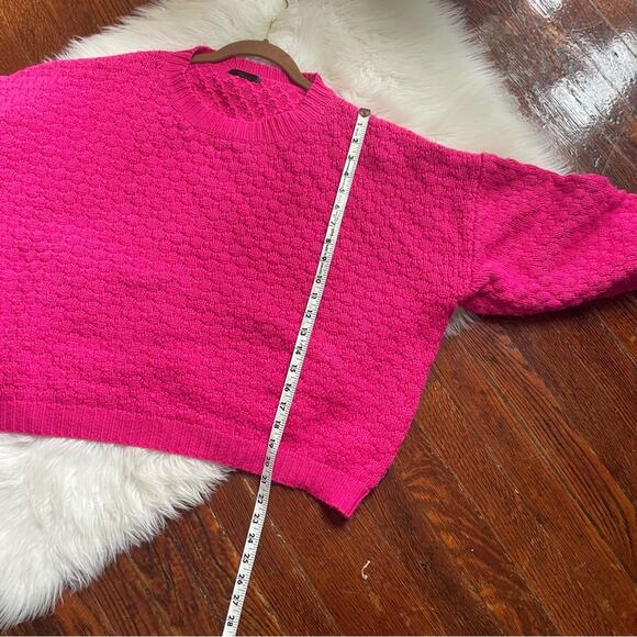 Chunky Knit Neon Pink Sweater Wide Sleeve Boxy Fit - Picture 5 of 5
